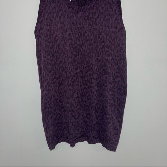 Athleta Tank Top Women’s Size Medium Dark Purple Camo‎ Momentum Seamless Top - Picture 6 of 12